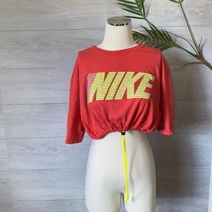 Reworked Crop Nike 🥰🥰